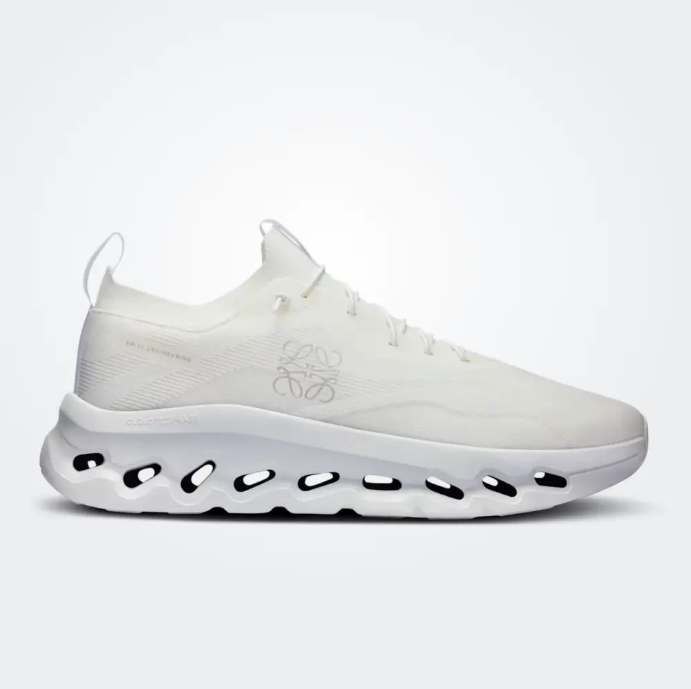 On Cloud × Loewe — Cloudtilt Blanche