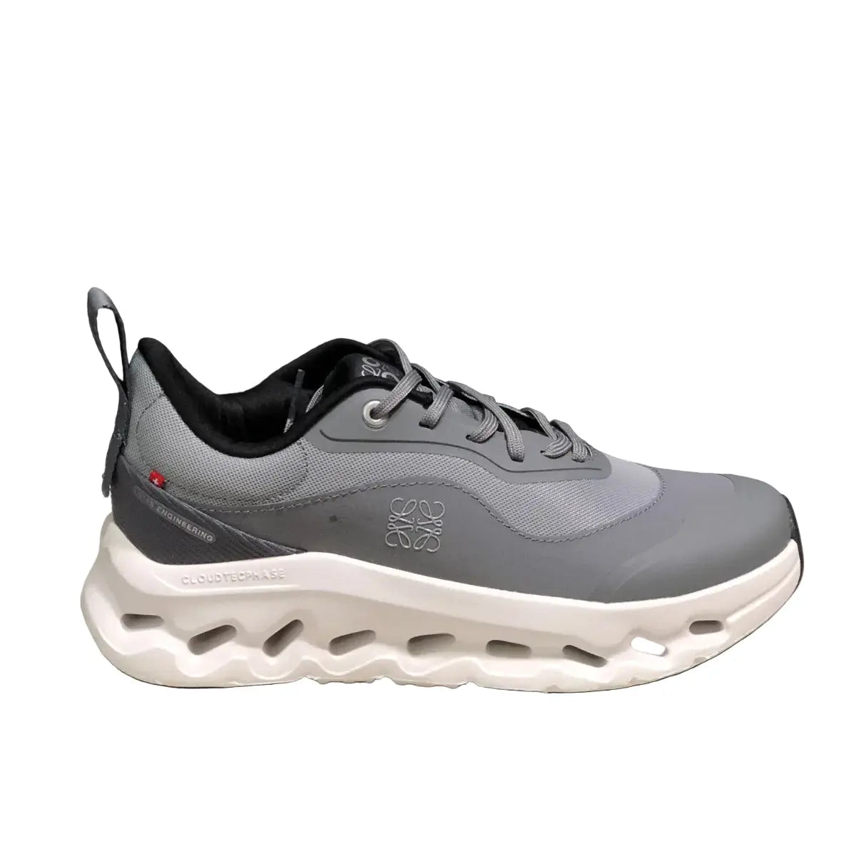 On Cloud × Loewe — Cloudtilt Gris