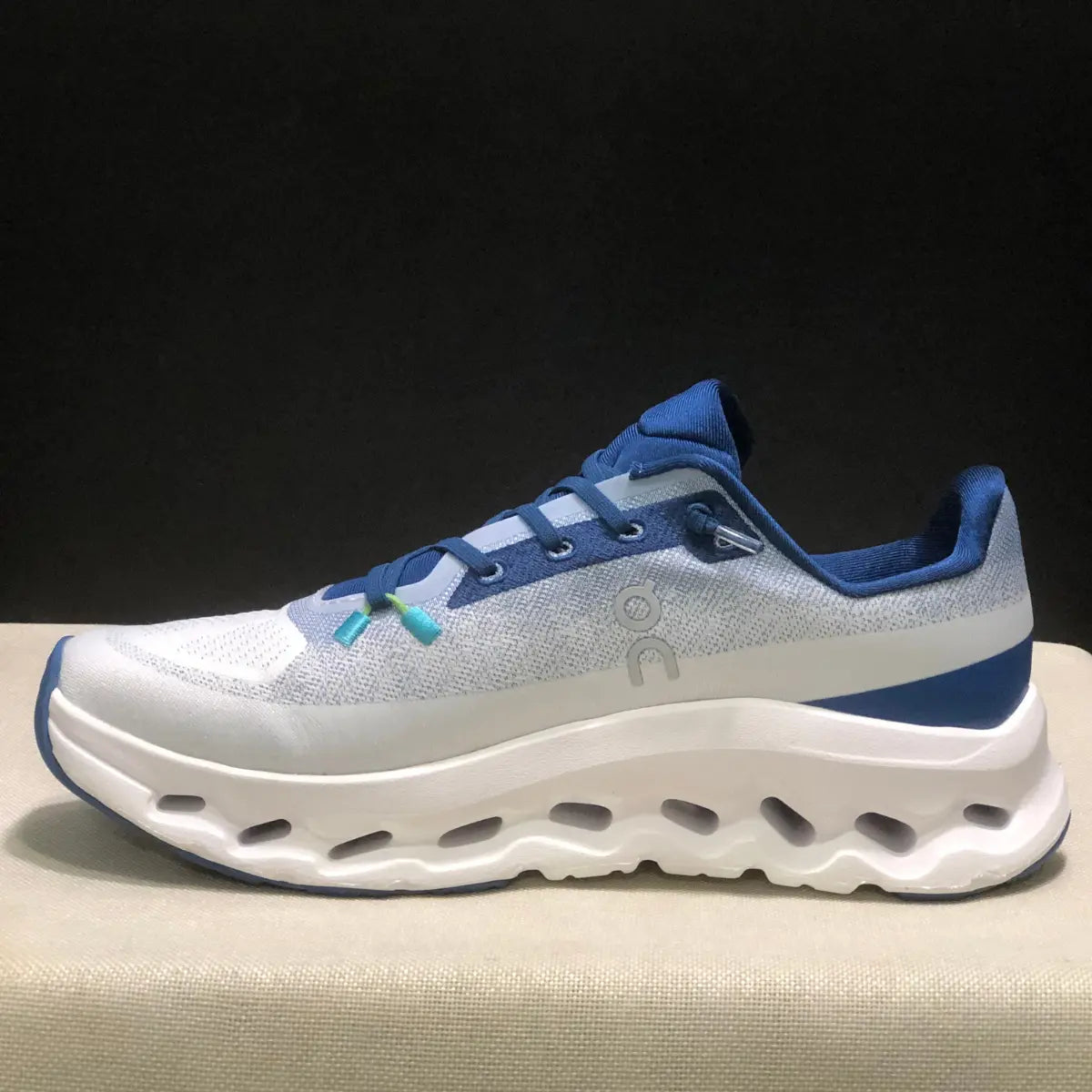 Cloudtilt - Blue Whale