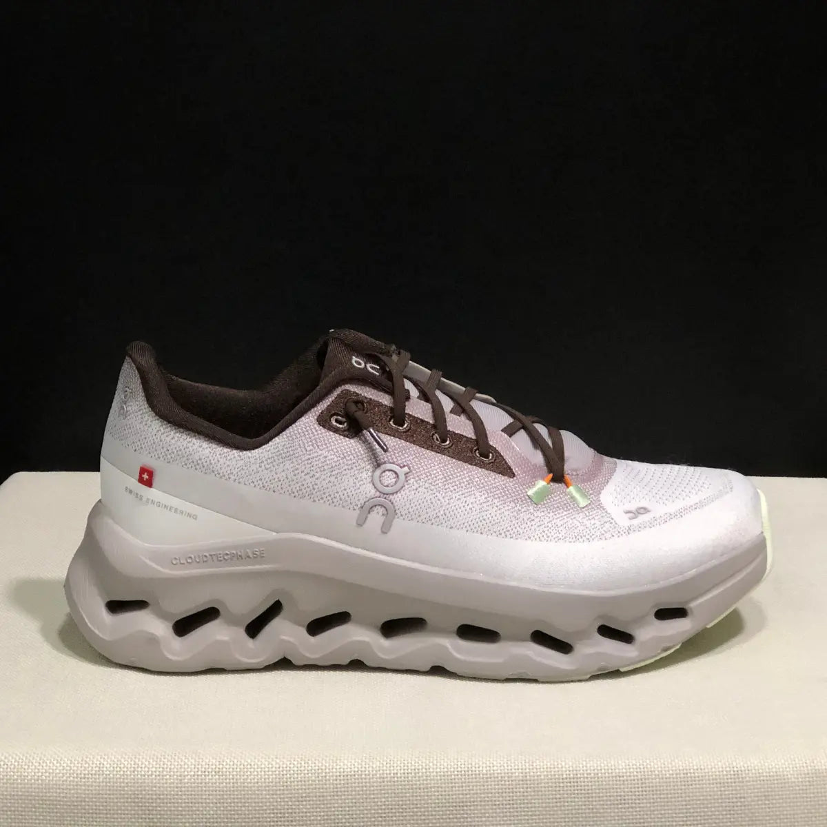 Cloudtilt - Quartz Pearl